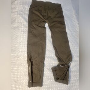 Le Beau Juniors Leggings - Olive Green OS